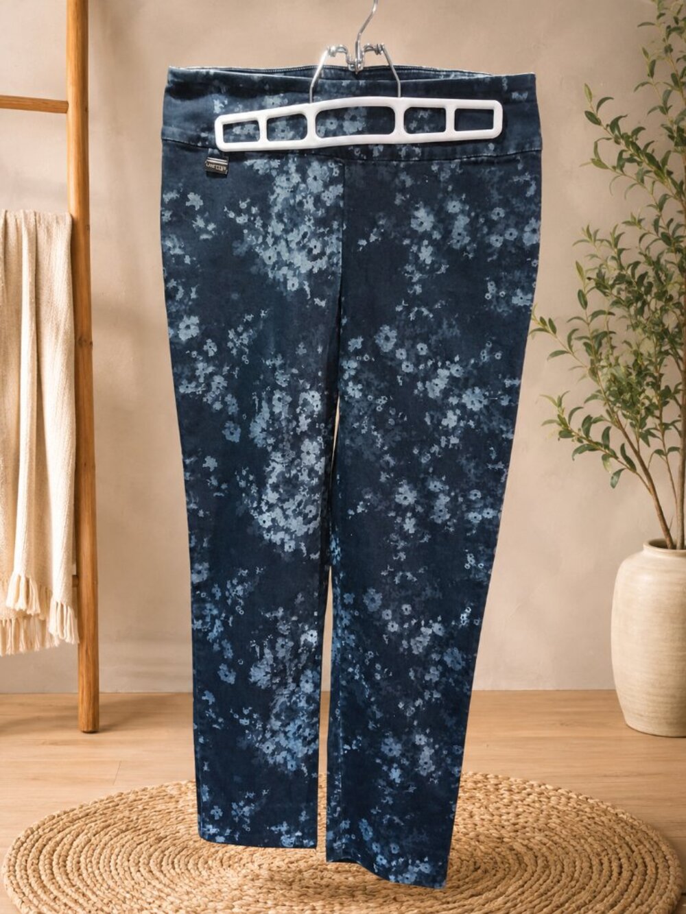 Lisette L Montreal Floral Pull-On Pants | Blue Abstract Print Slim Leg | Canada